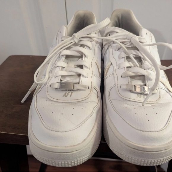 Women's Nike Air Force 1 PLT.AF.ORM Triple White Size 8.5 - Picture 4 of 13